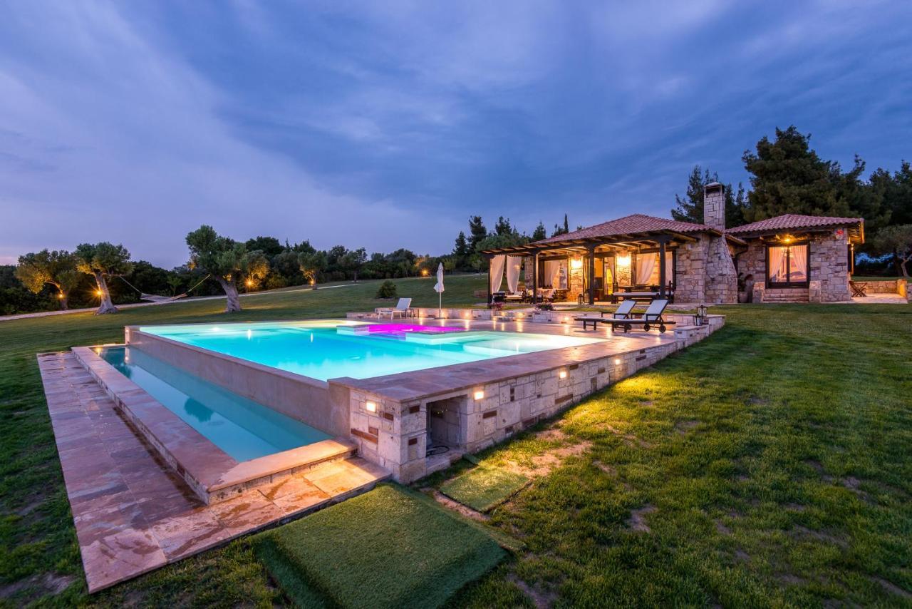 Sithonian Blue Royal Villa Нікіті Екстер'єр фото