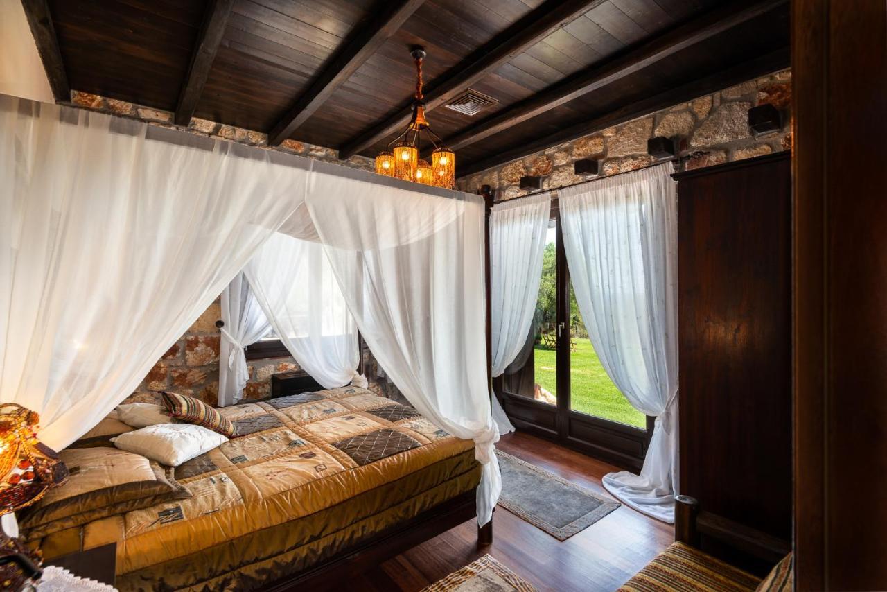 Sithonian Blue Royal Villa Нікіті Екстер'єр фото